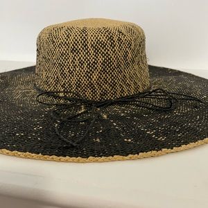 Roxy Beach Hat